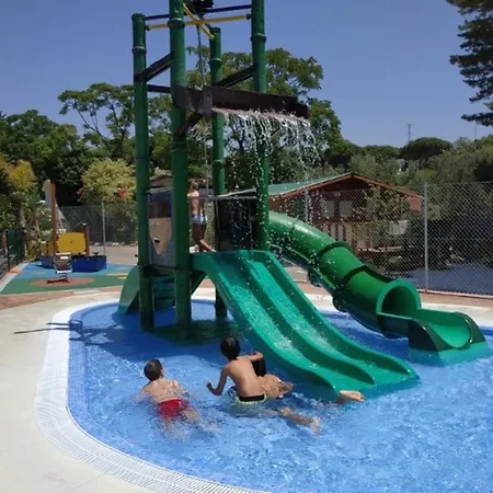 Mobil A Pour 8 Pers. - Api-1-52-1922